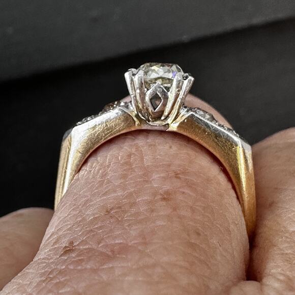 Old European Cut VS1-VS2 Diamond 14k Two Tone Gold Ring Size 8.25 - Picture 10 of 10